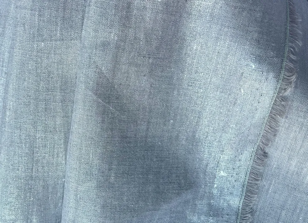 Light-Weight Airy Metallic Silvered Flax Linen (Made in Poland)