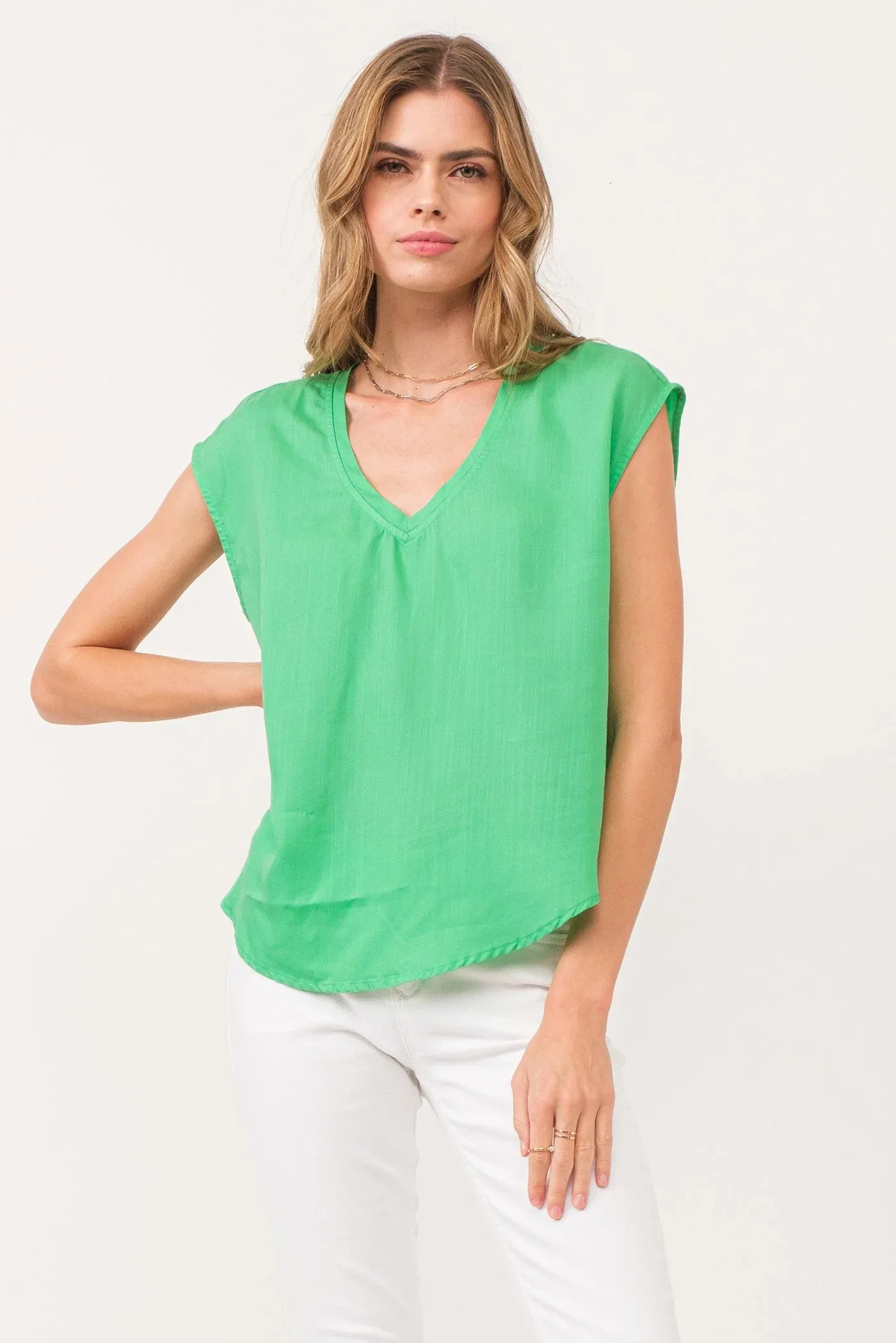 Yanis Sleeveless Top